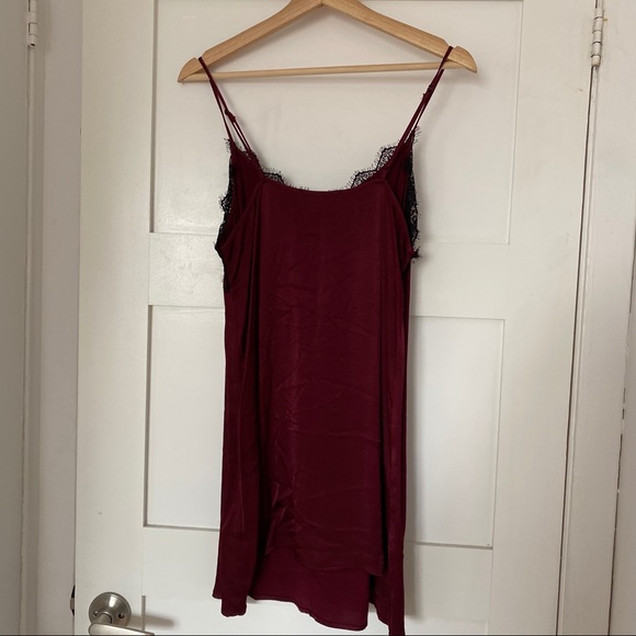 Dress - Picture 2 of 3